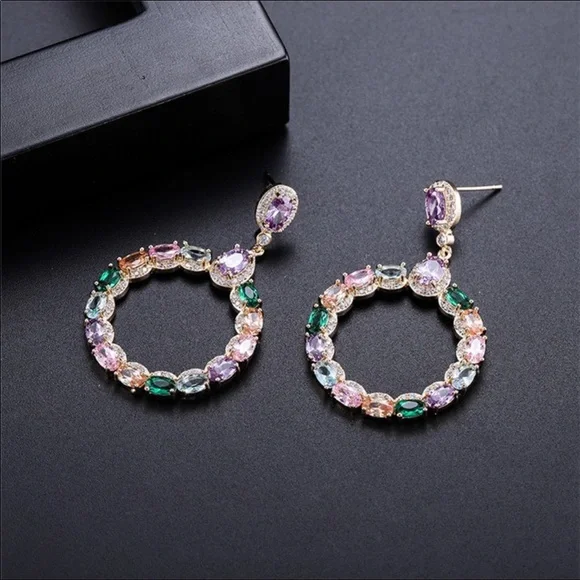 Swarovski Crystals The Cinthyah Earrings - Picture 4 of 6